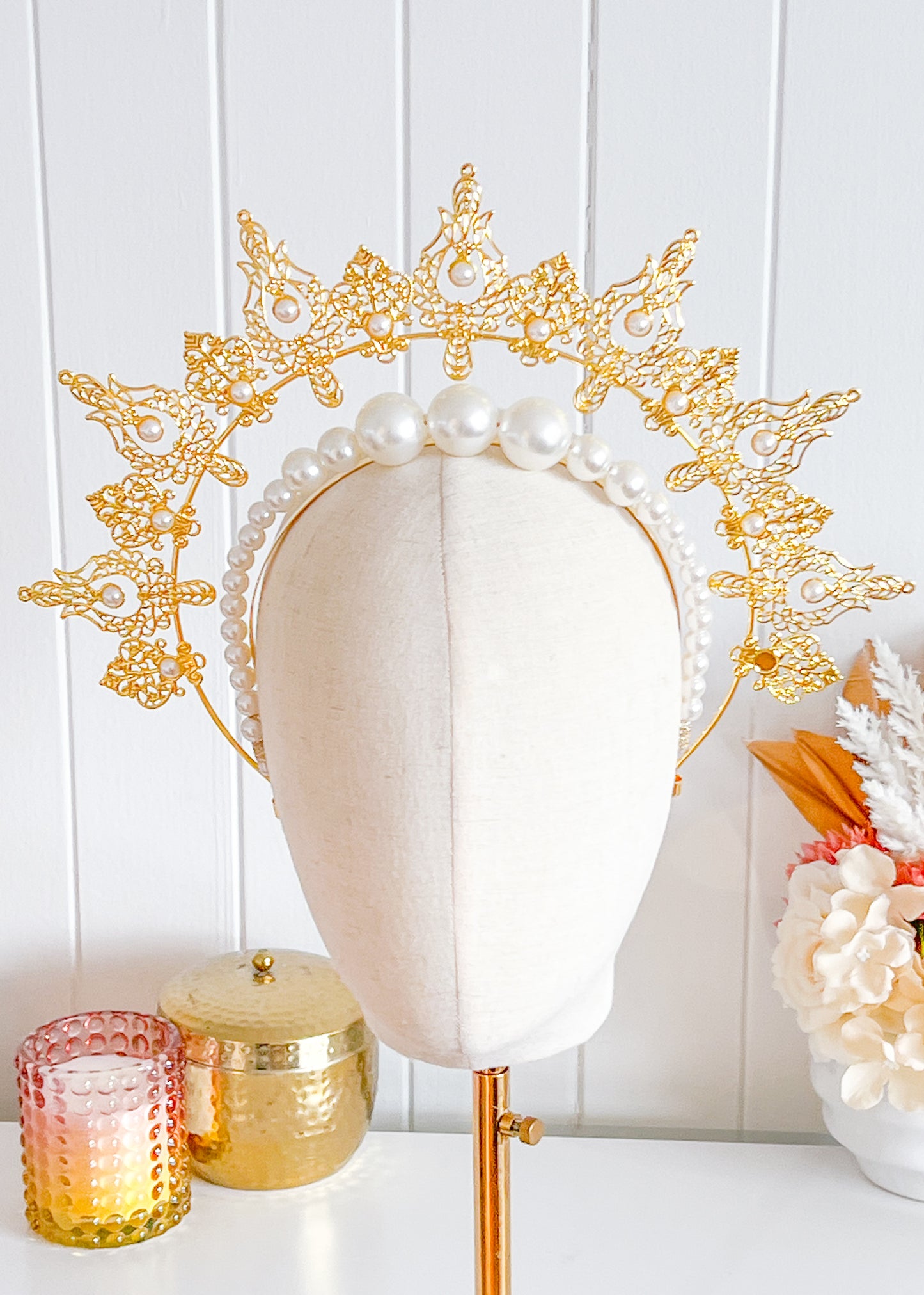 “Sloan" Gold & Pearl Halo