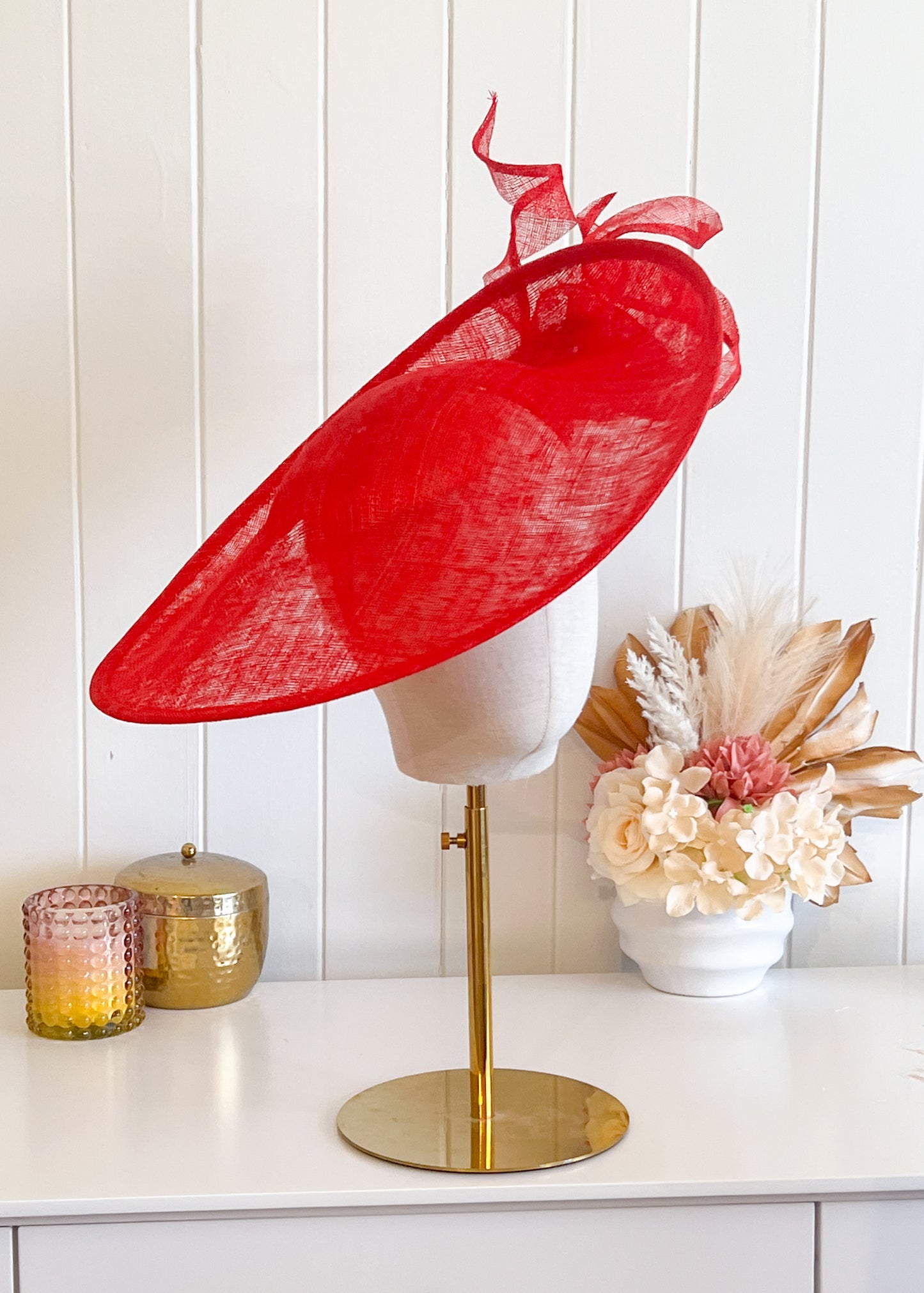 "Aria" Red Hat