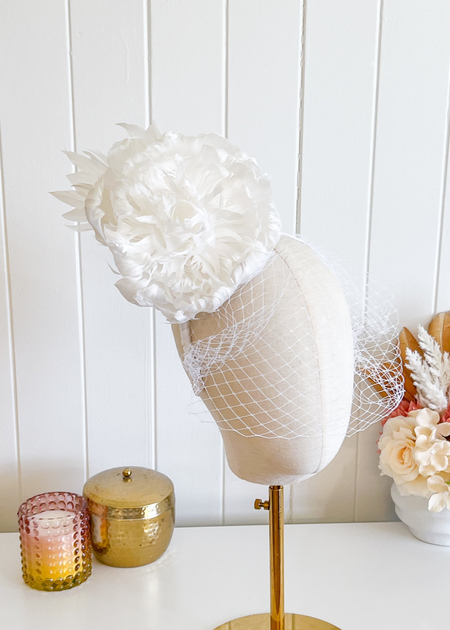"June" White Feather w Veil