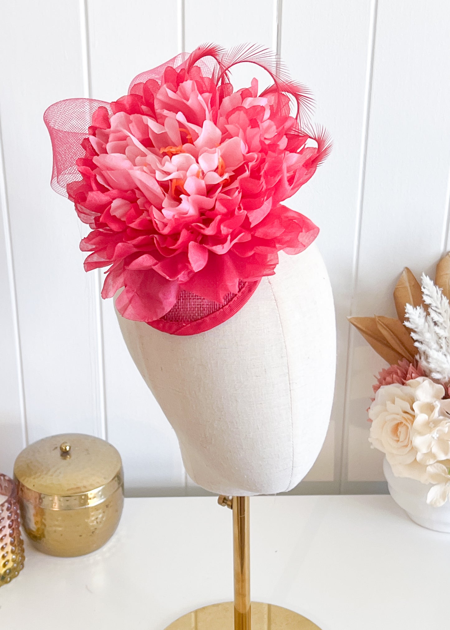 "Uma" - Fuscia Fascinator (Petite Collection)