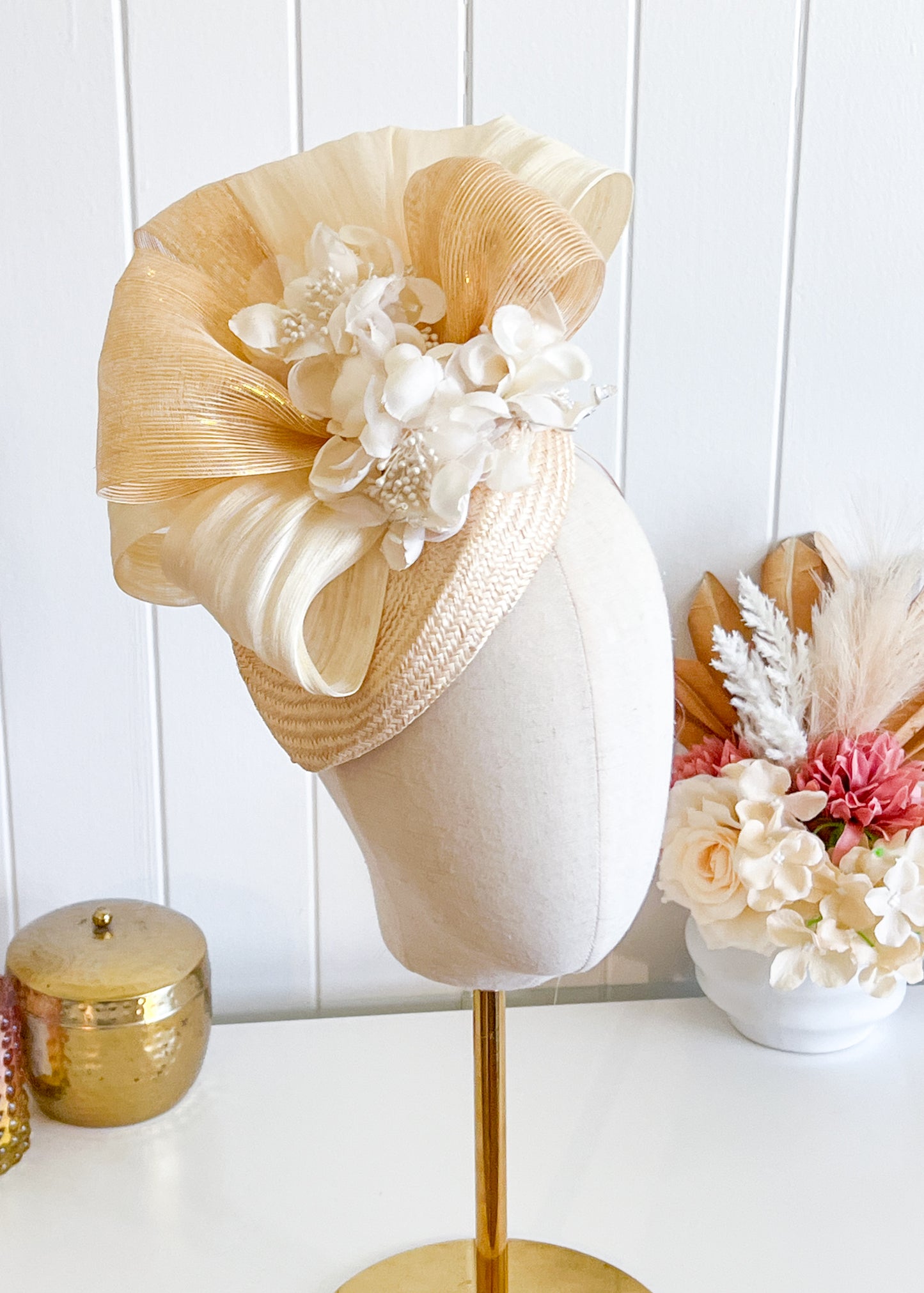 "Hadley" Cream & Gold