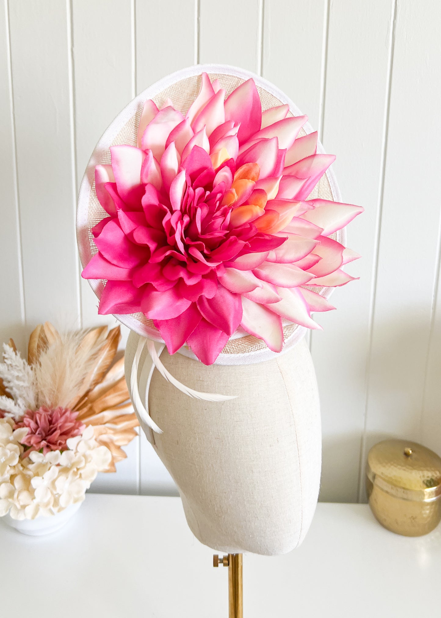 "Allison" Fuscia & White Fascinator