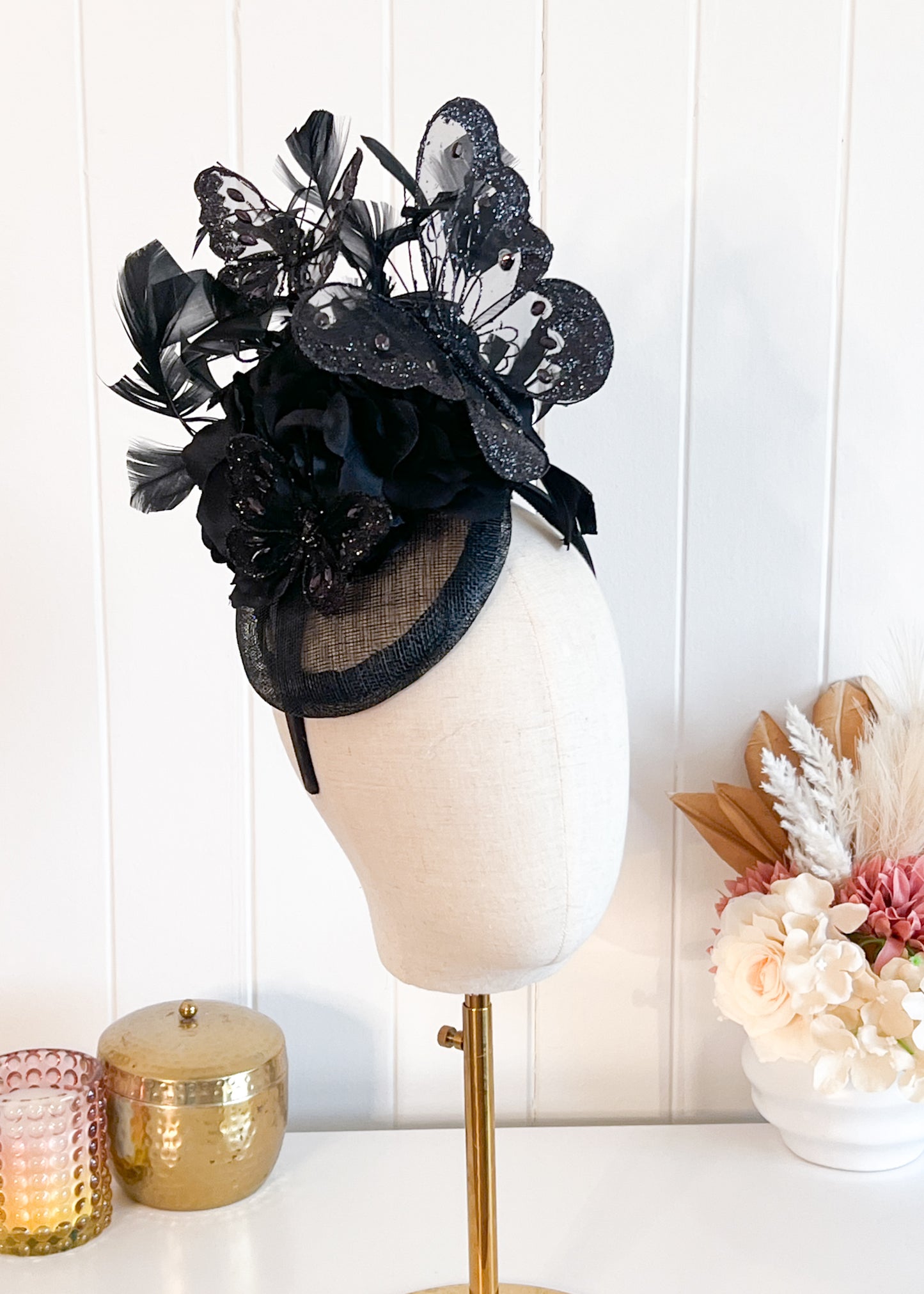 "Flitter" Black Fascinator
