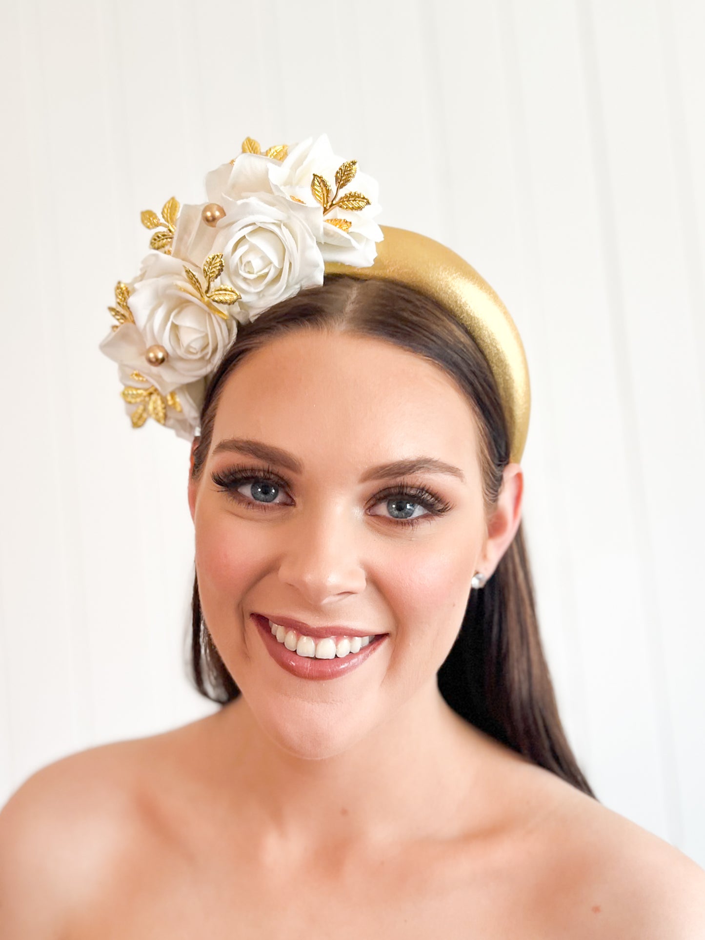 "Chelsea" - Gold & White