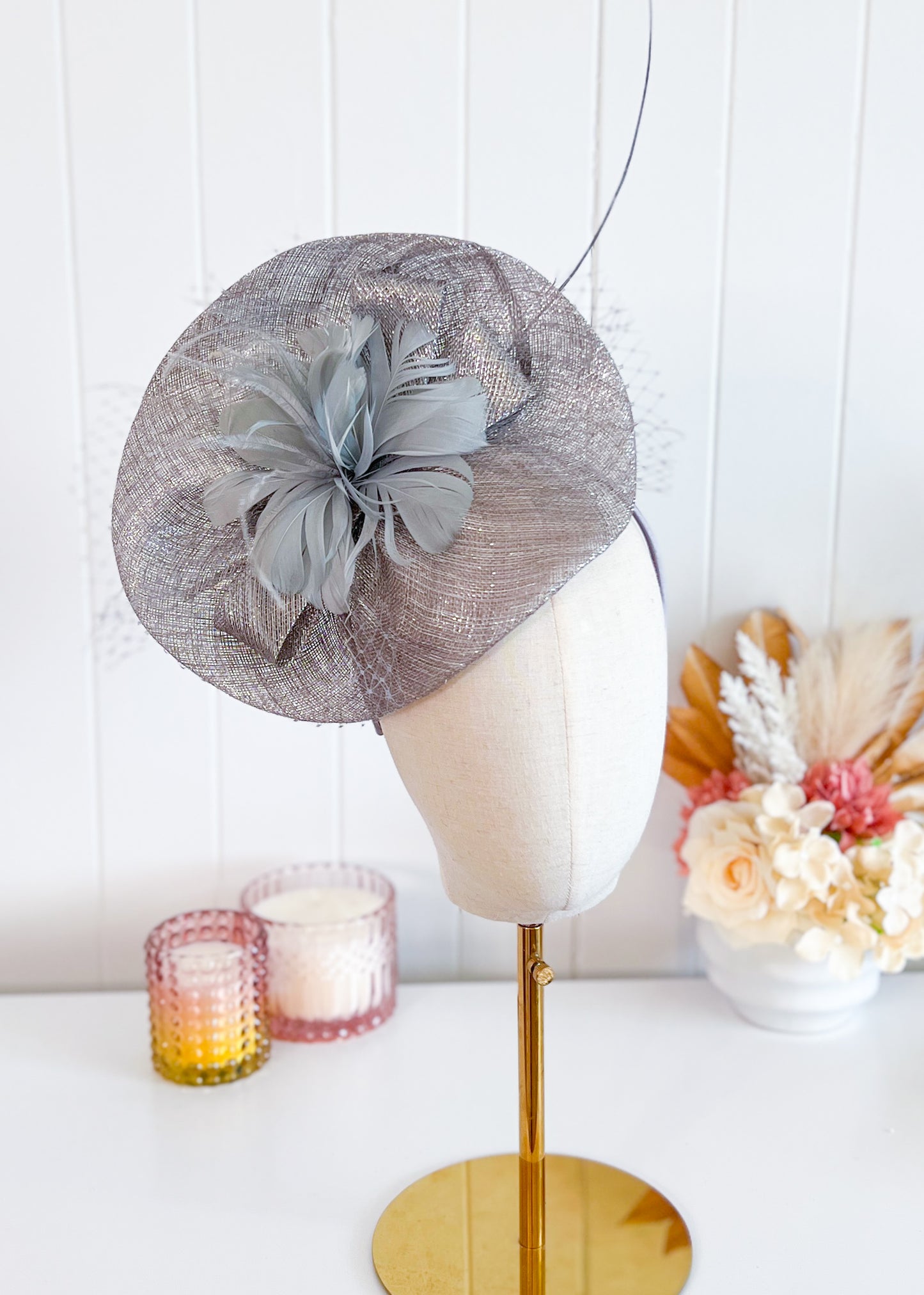 “Mary" Soft Grey