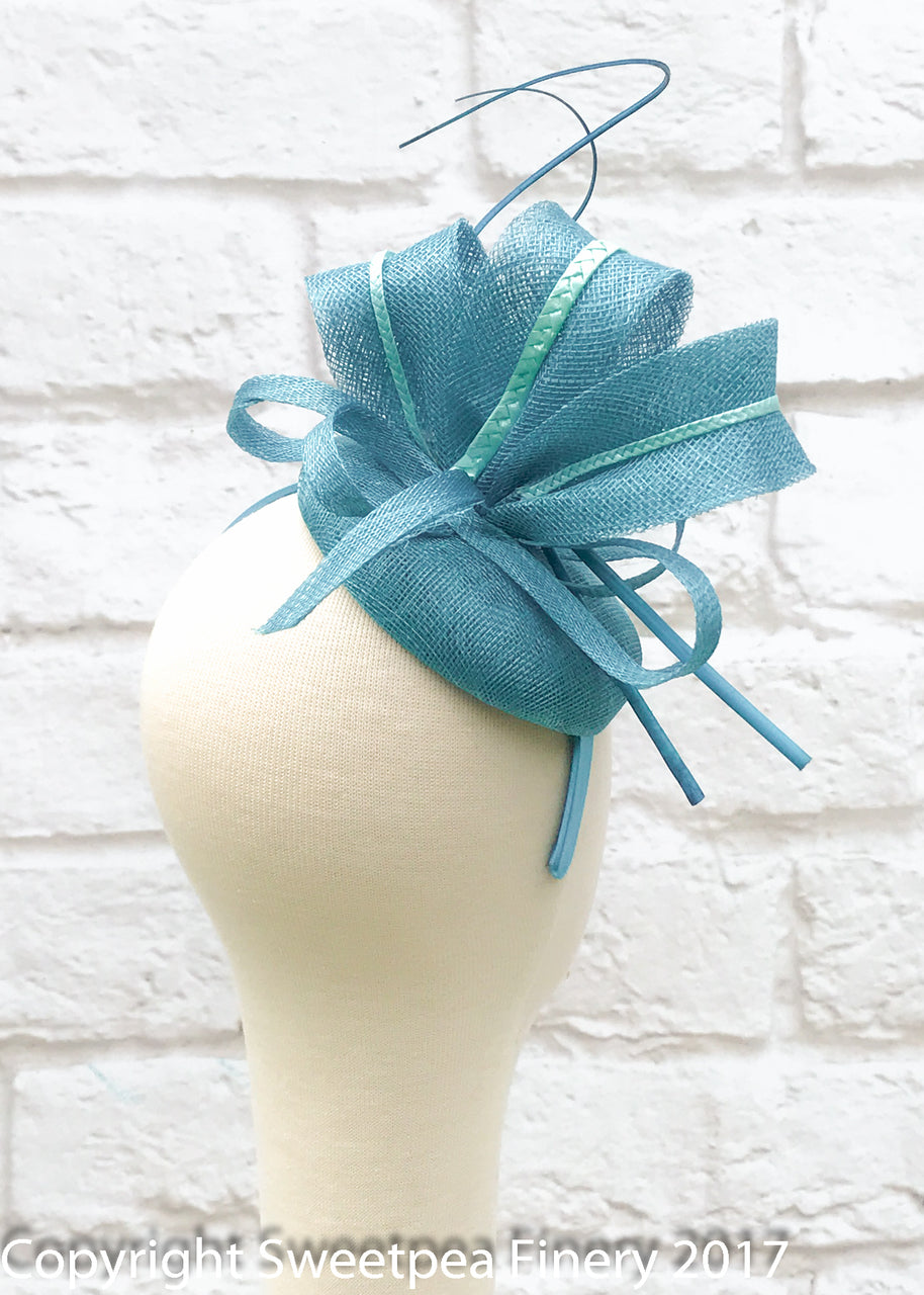 "Anna" Turquoise Fascinator
