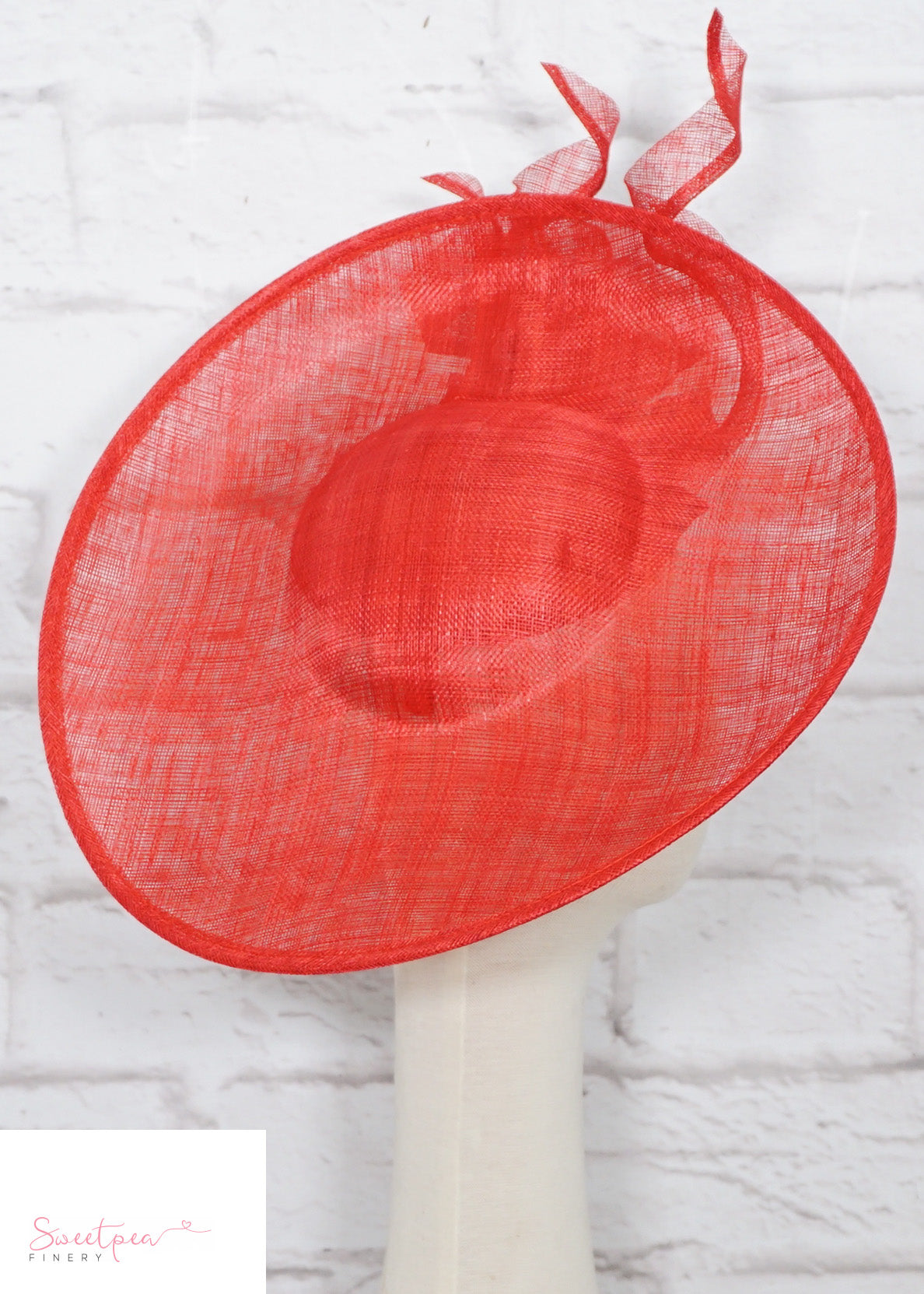 "Aria" Red Hat