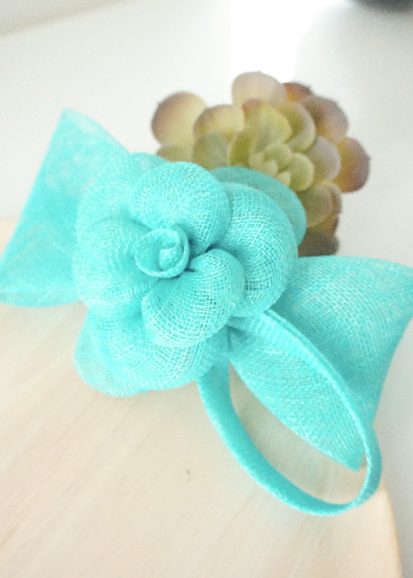 "Posy" Turquoise (Comb)