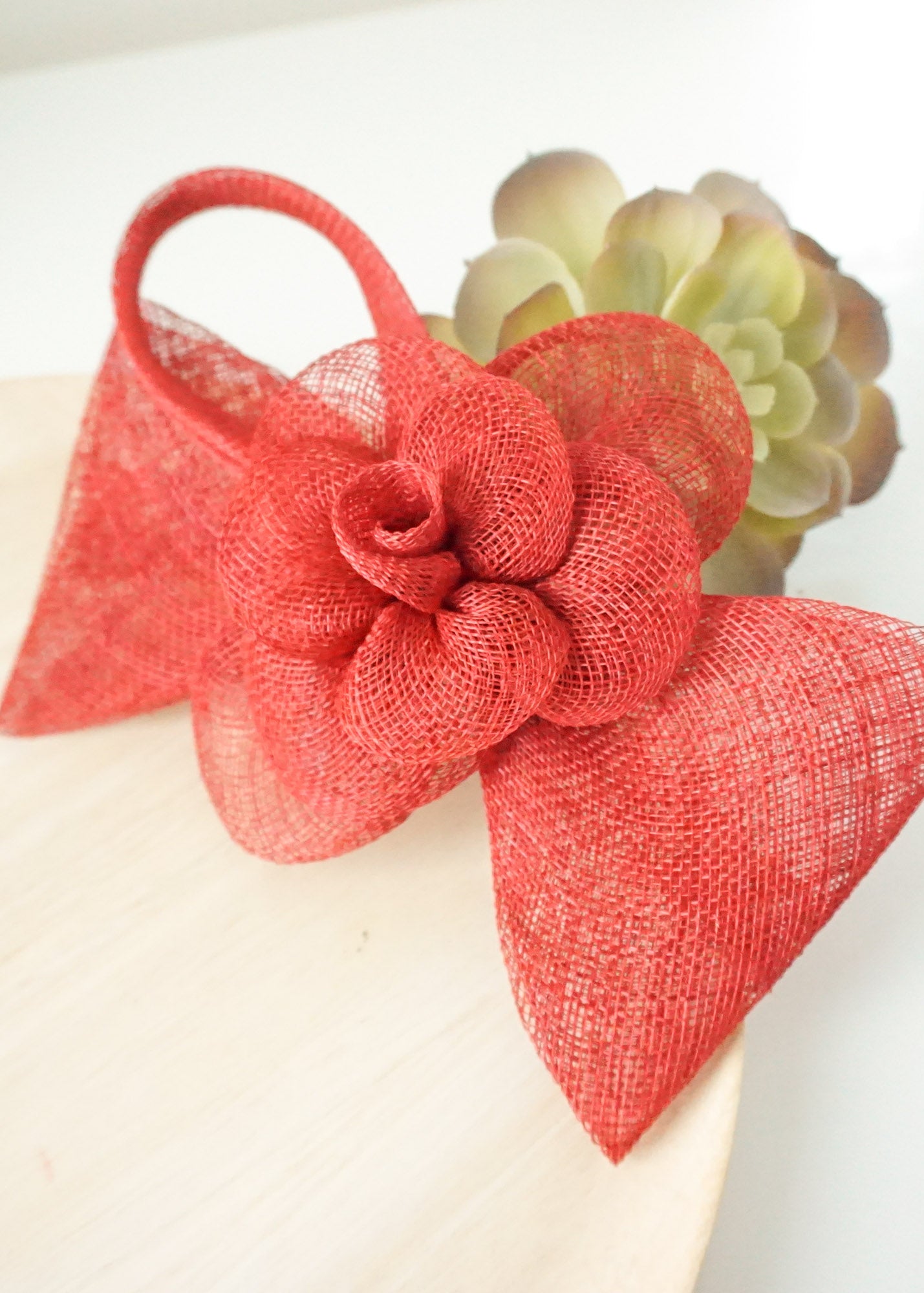 "Posy" Dark Red (Comb)