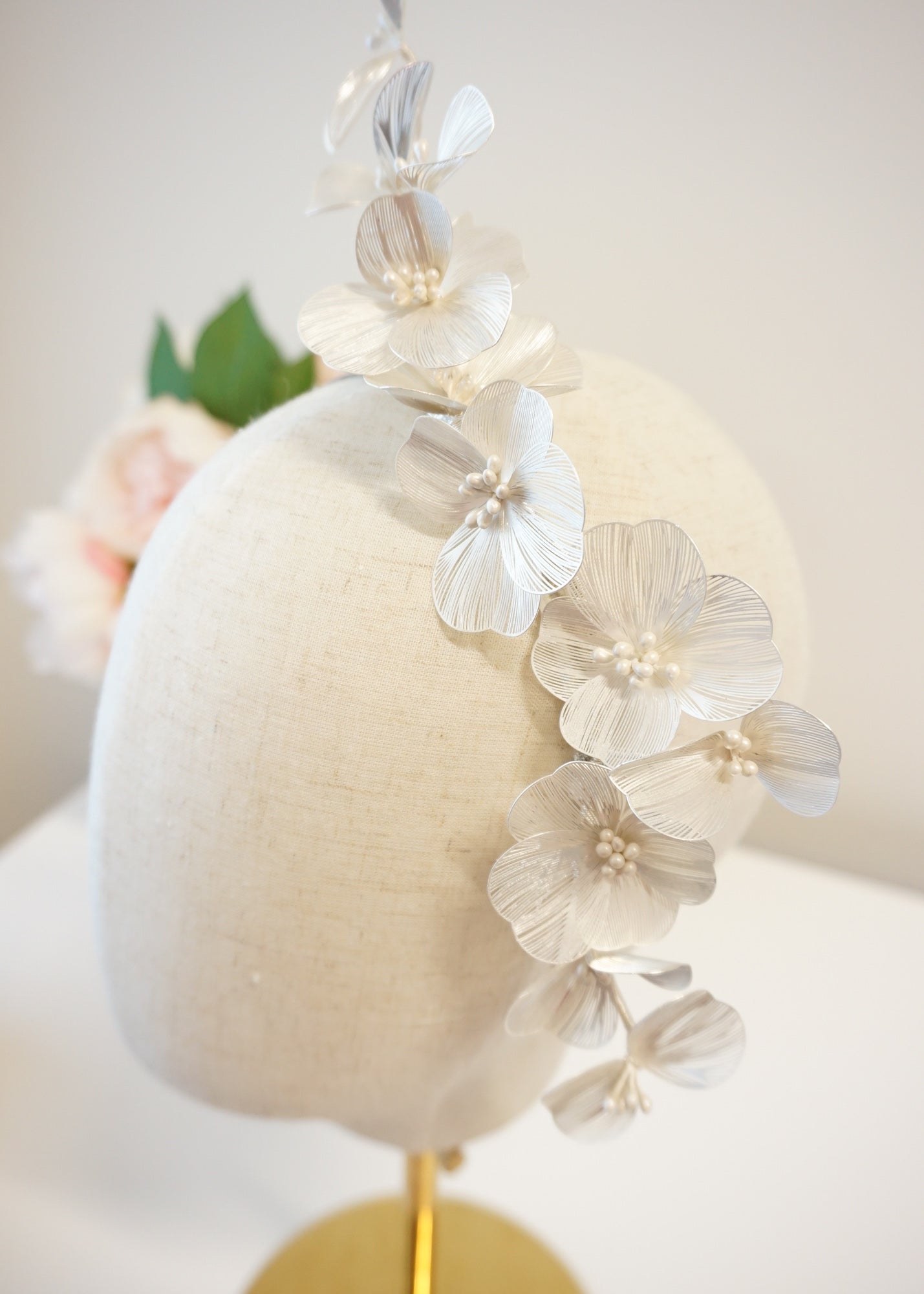 "Jasmine" Side Crown - Silver