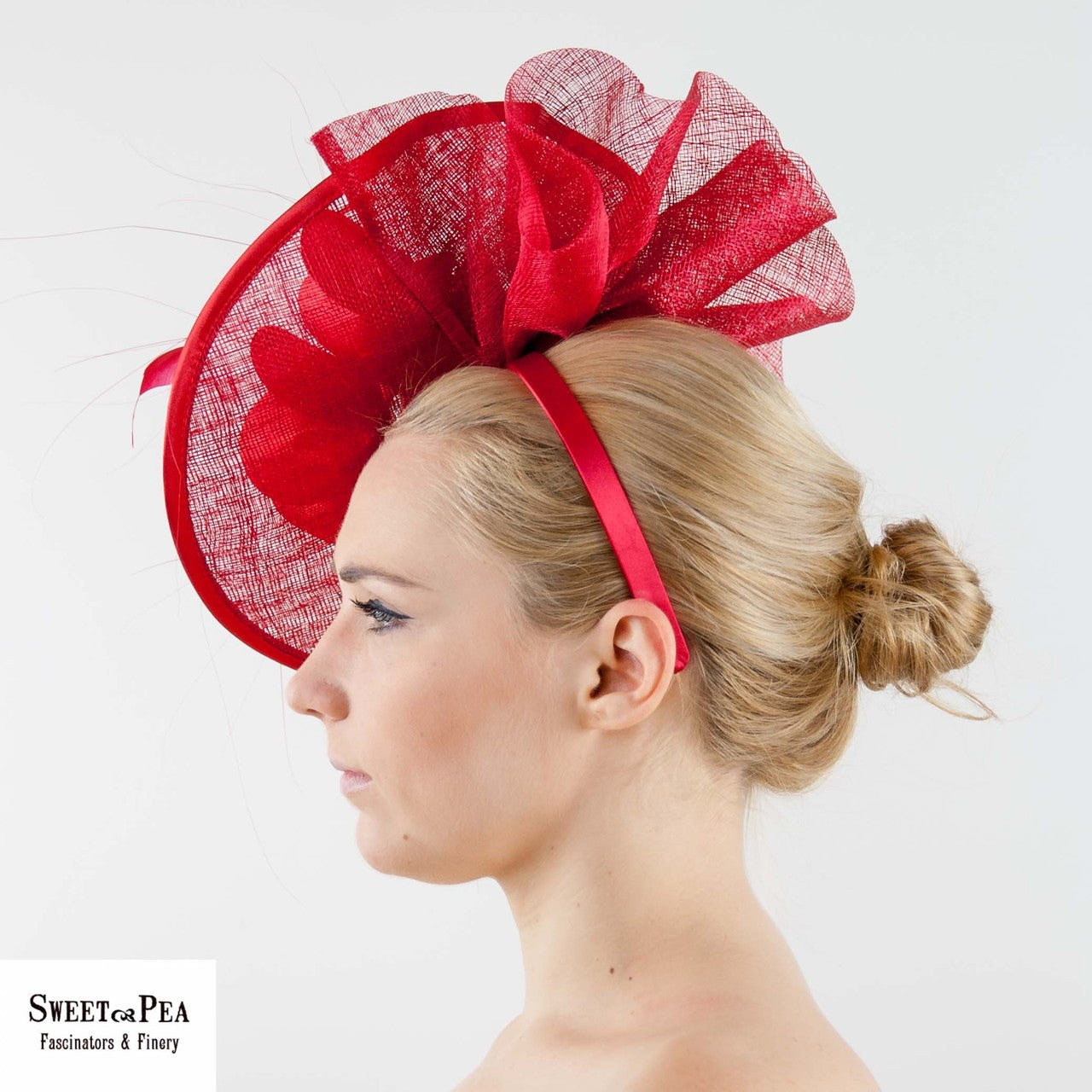 "Lipsy" Red Fascinator