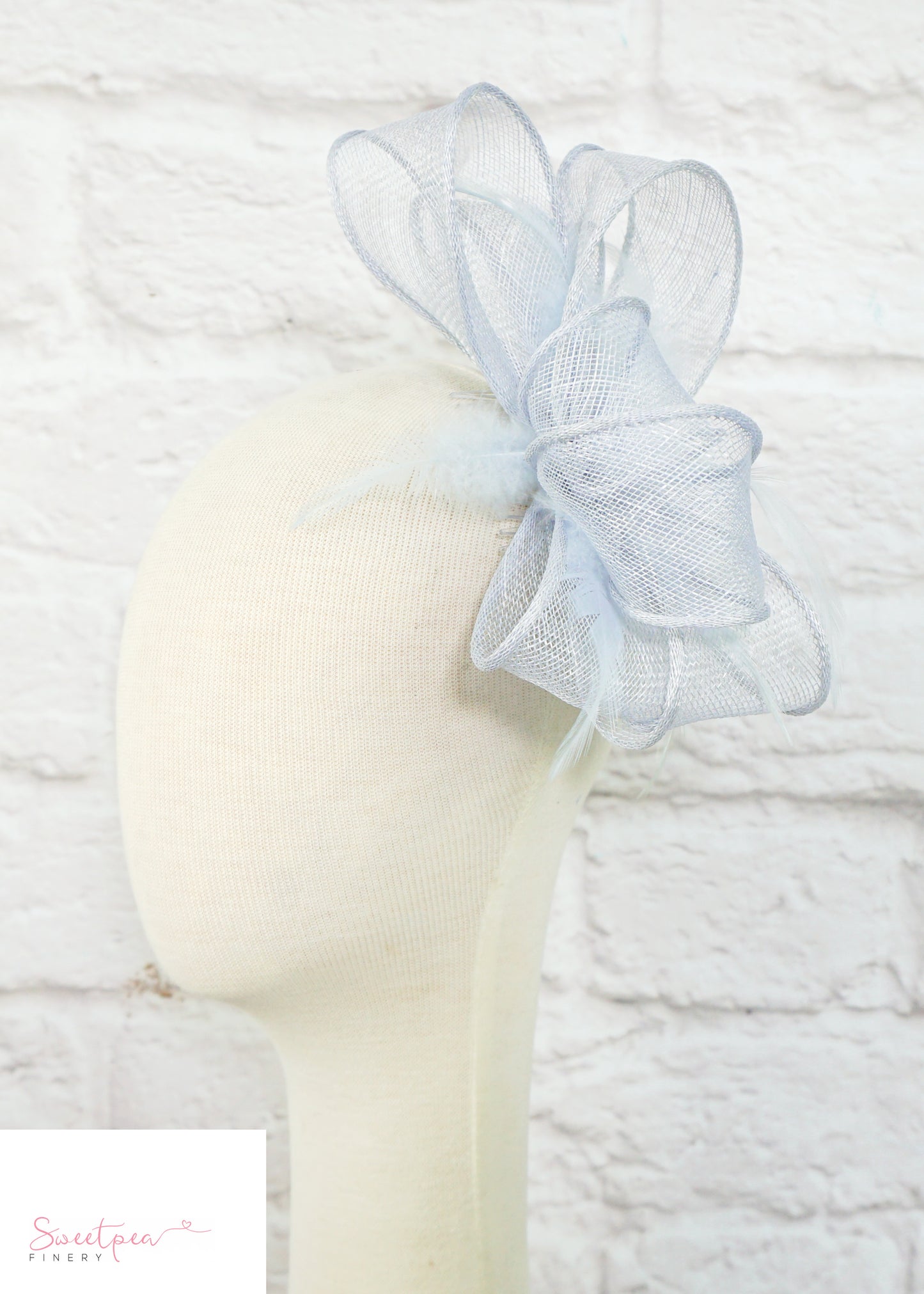 "Molly" Baby Blue (Comb)