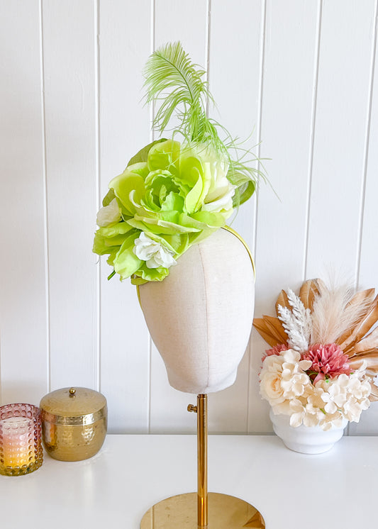 "Catrina" Lime Green Fascinator