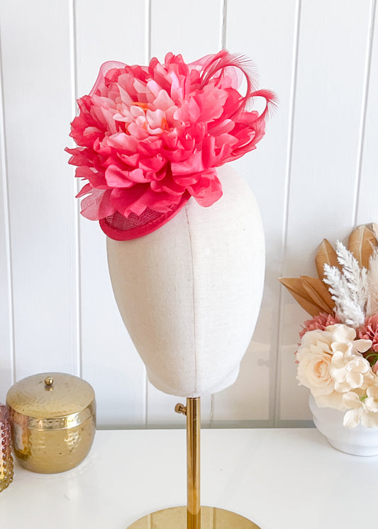 "Uma" - Fuscia Fascinator (Petite Collection)