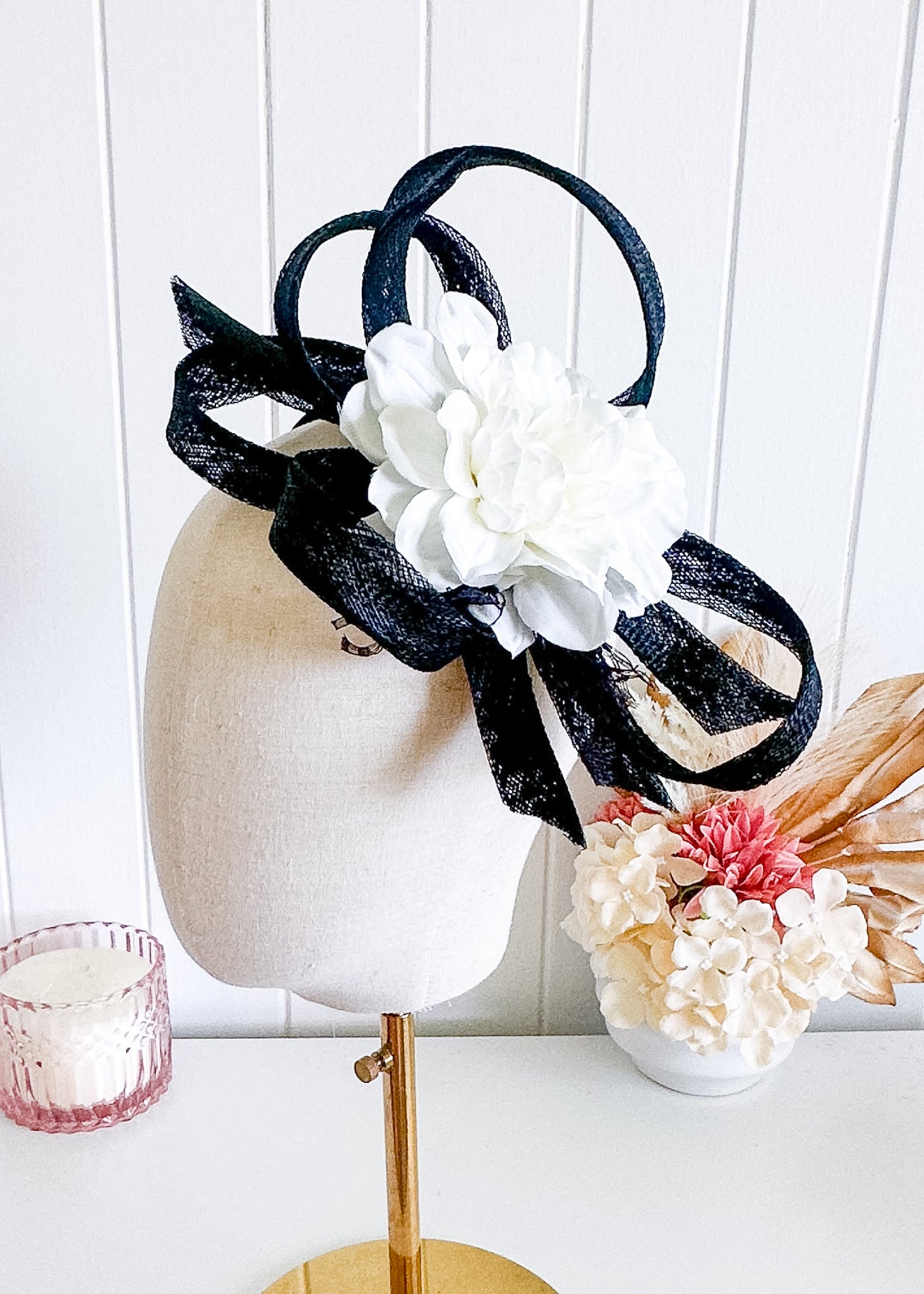 "Zalia" Black & White Fascinator
