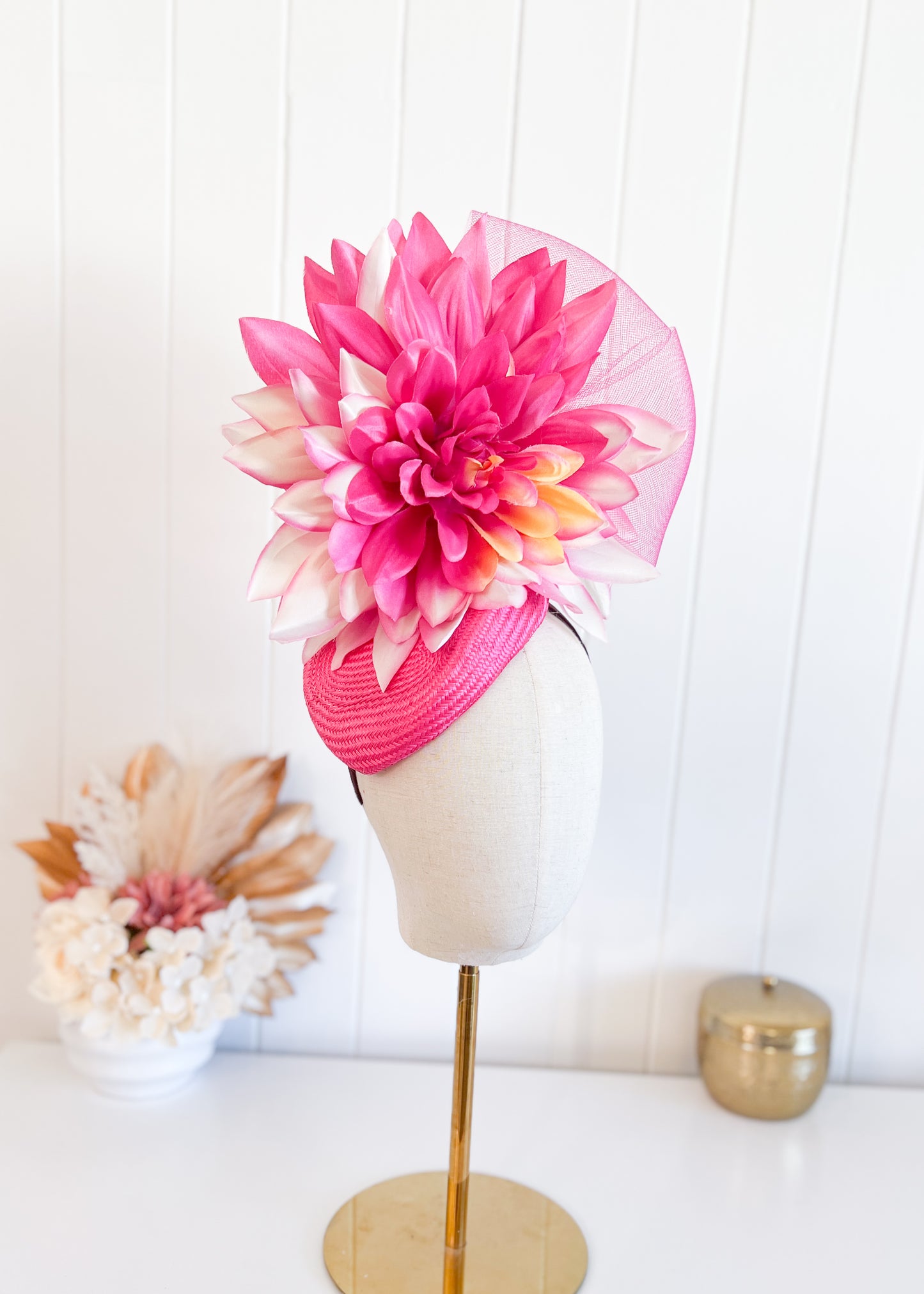 "Lily II" Fuscia Fascinator