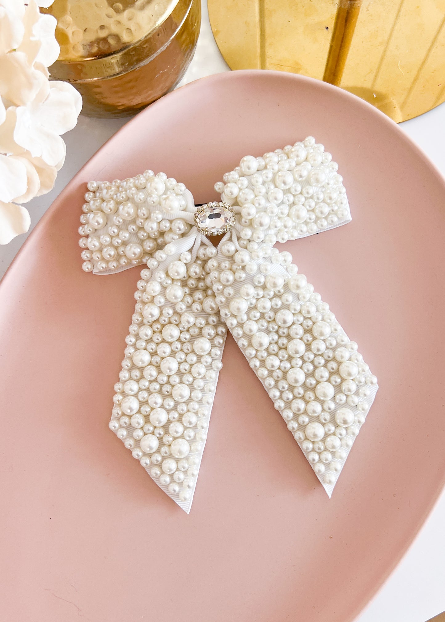 "Kendall" Pearl Bow White