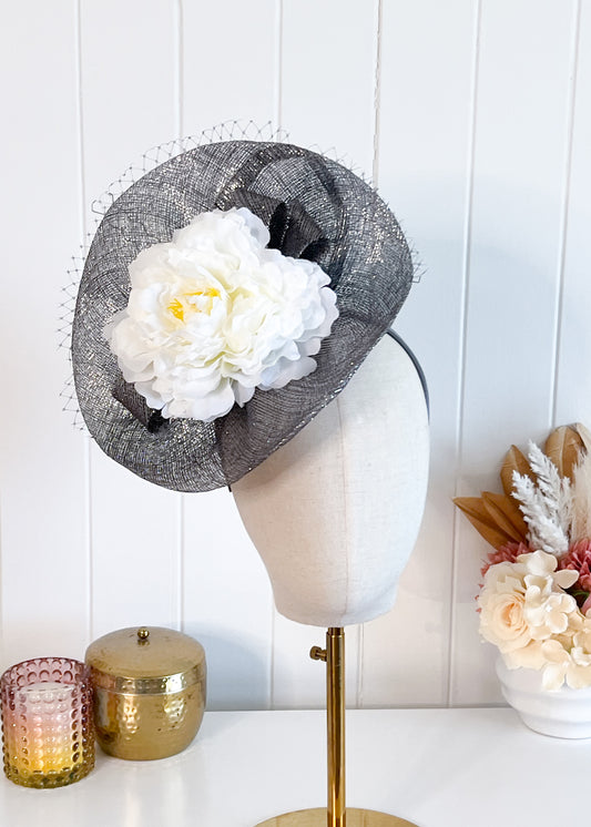 "Erin" Silver & White Fascinator