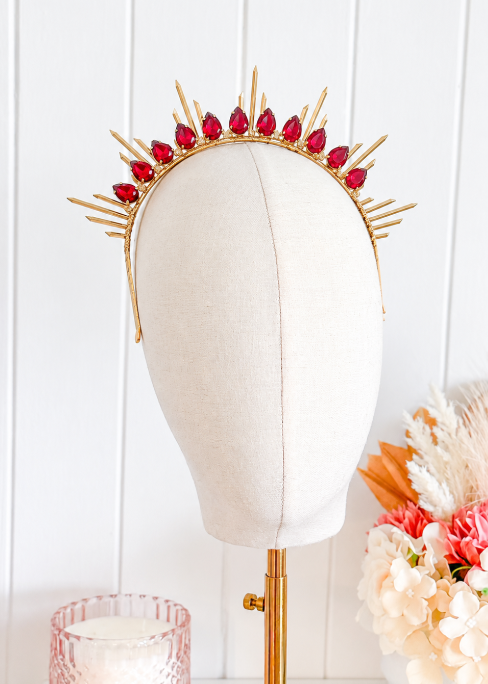 "Raya" - Red Crown