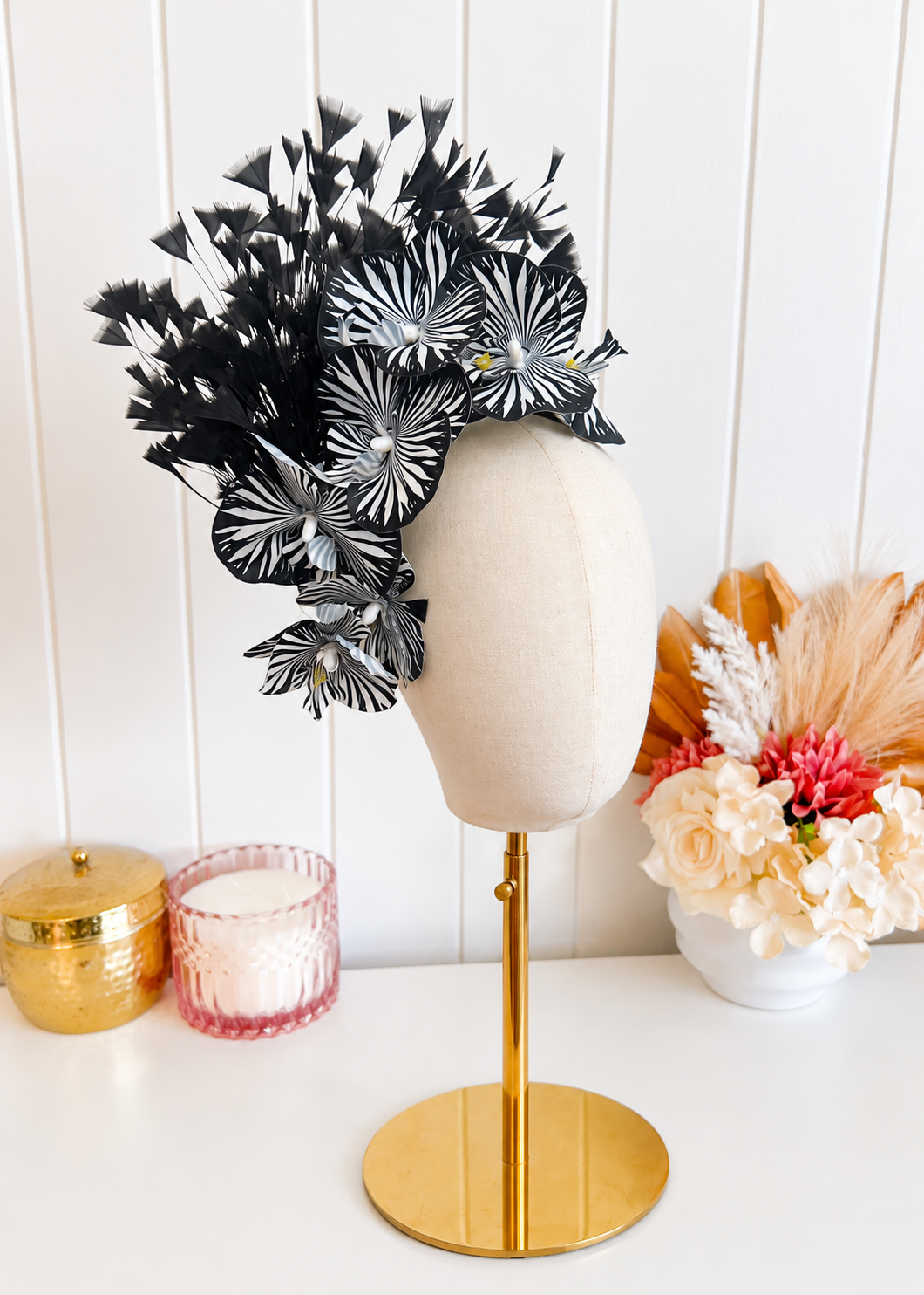 "Izara" Black & White Orchid Fascinator