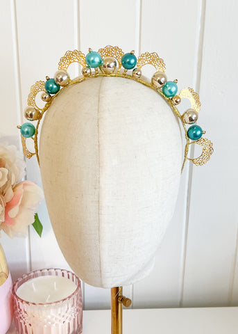 "Phillipa" Aqua Crown