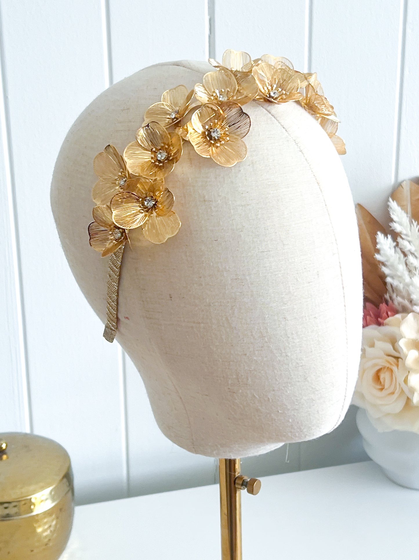 "Layla" Crown - Yellow Gold