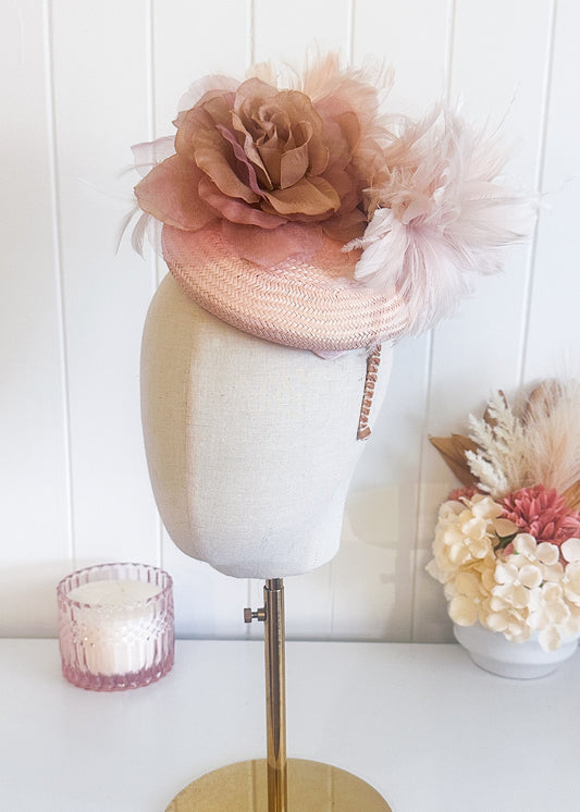 "Rania" Nude & Beige Fascinator