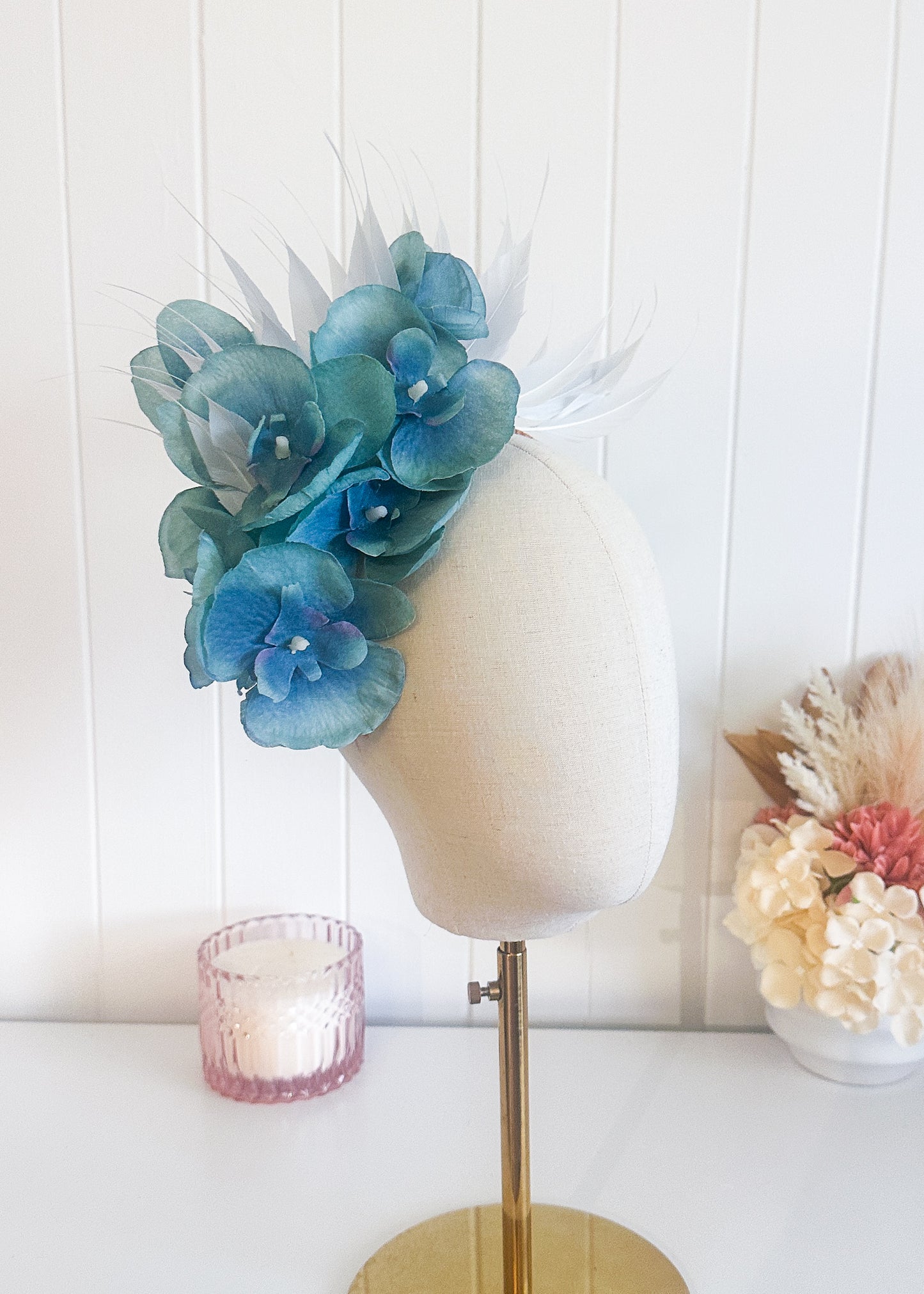 "Orchid Side Spray" Light & Ice Blue