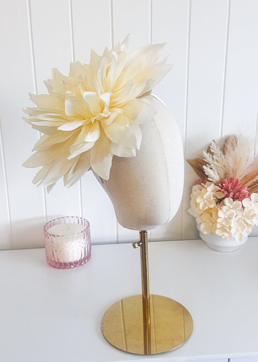 "Judee" Ivory Fascinator