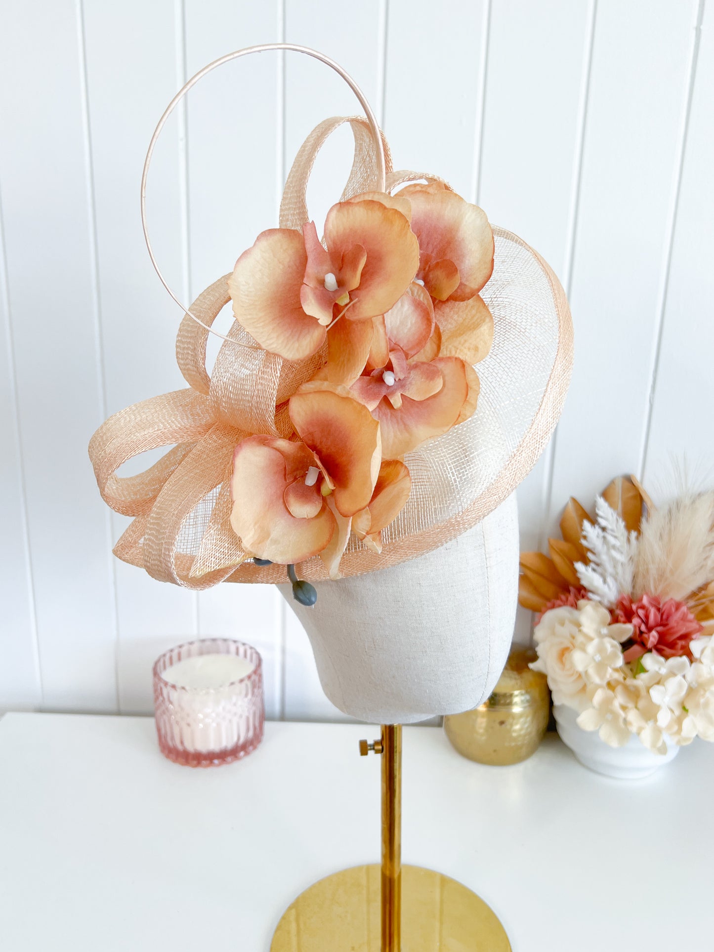 "Tessa" Beige Fascinator