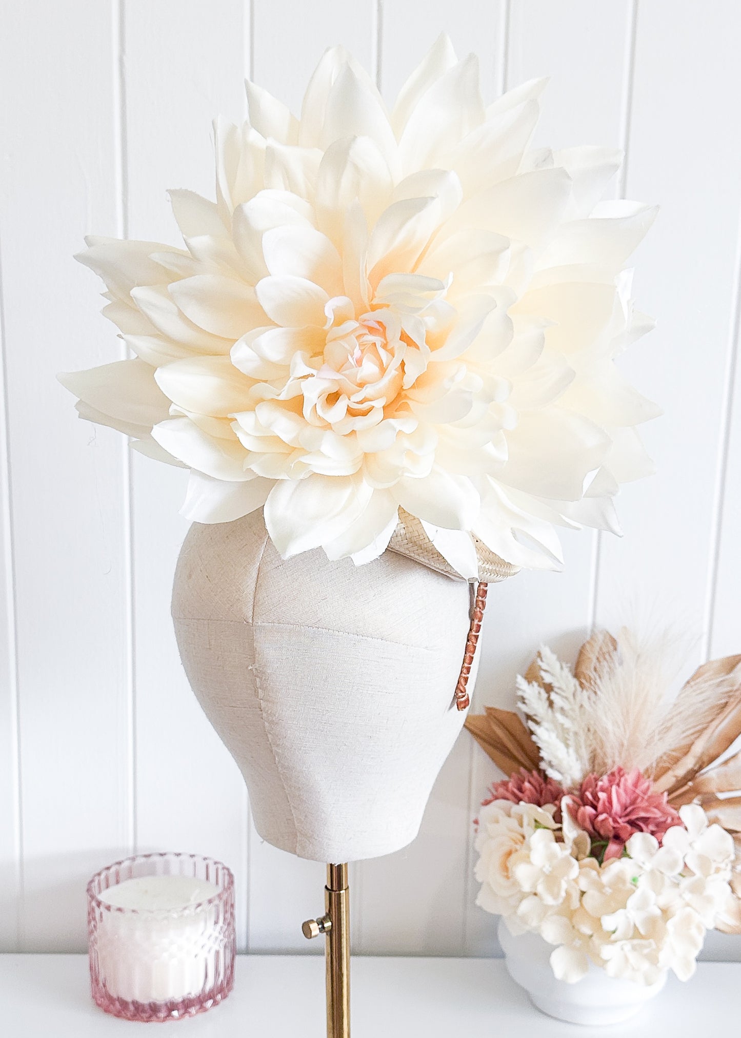 "Crissy" Ivory Fascinator