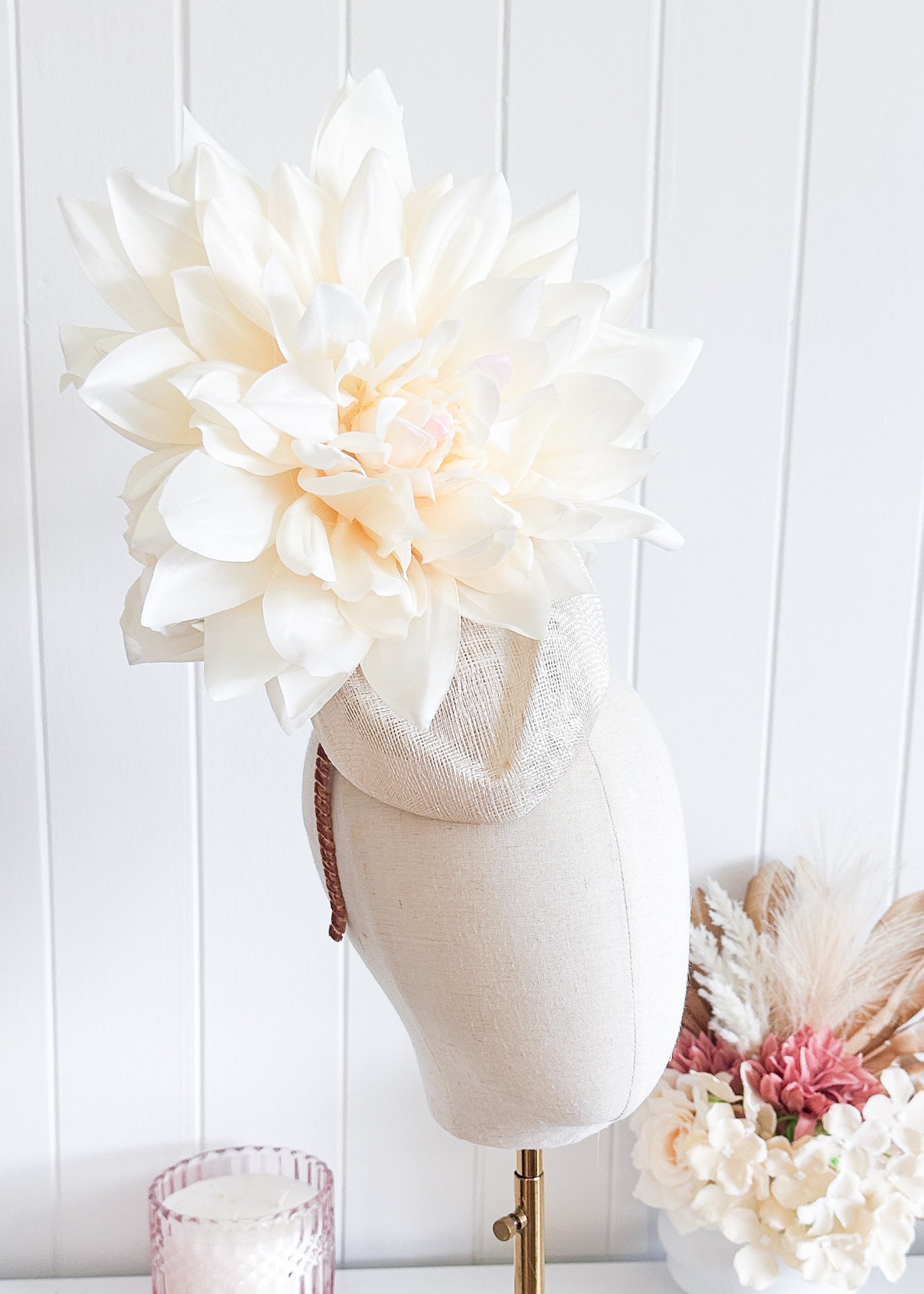 “Lily" Cream White