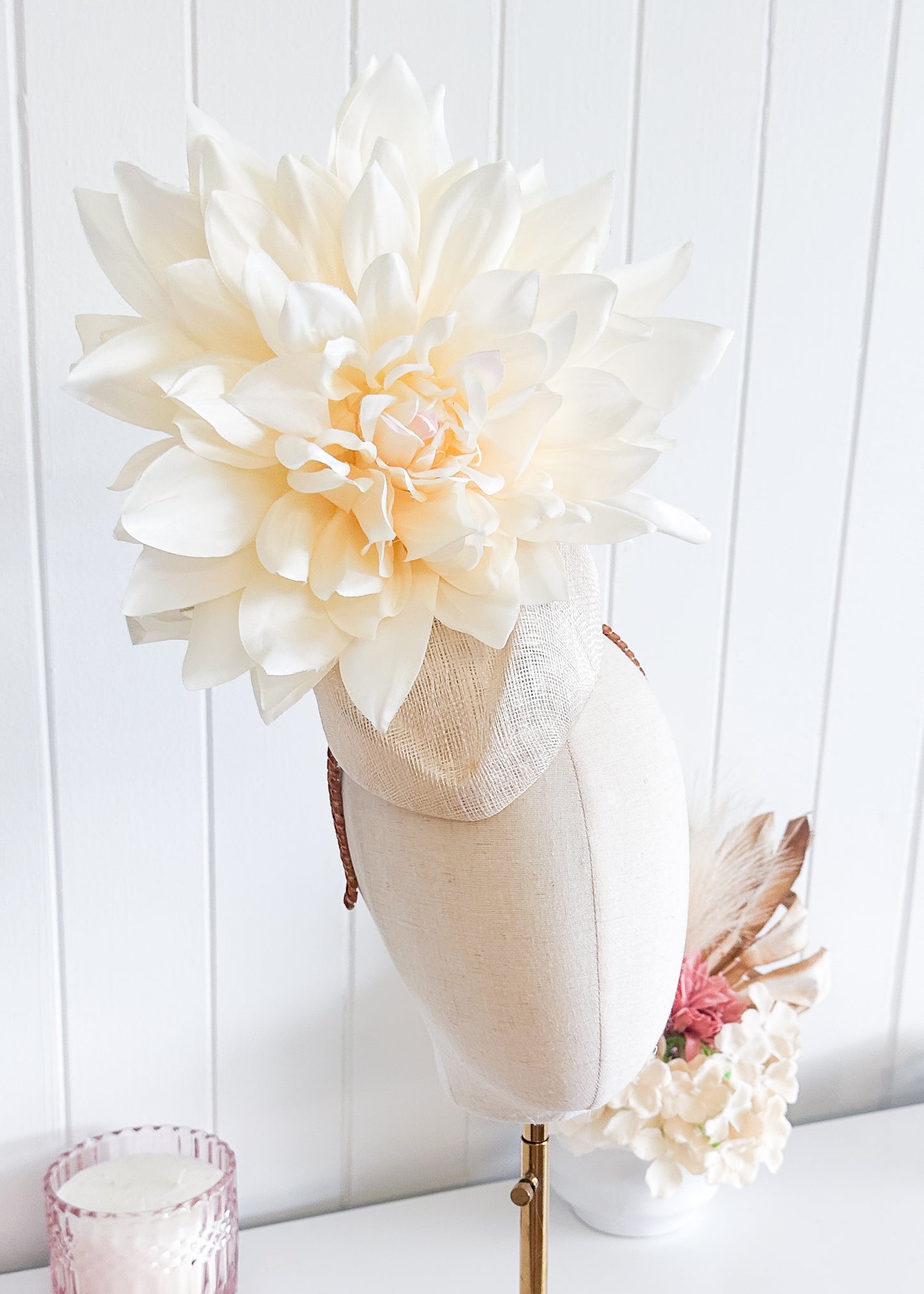 “Lily" Cream White