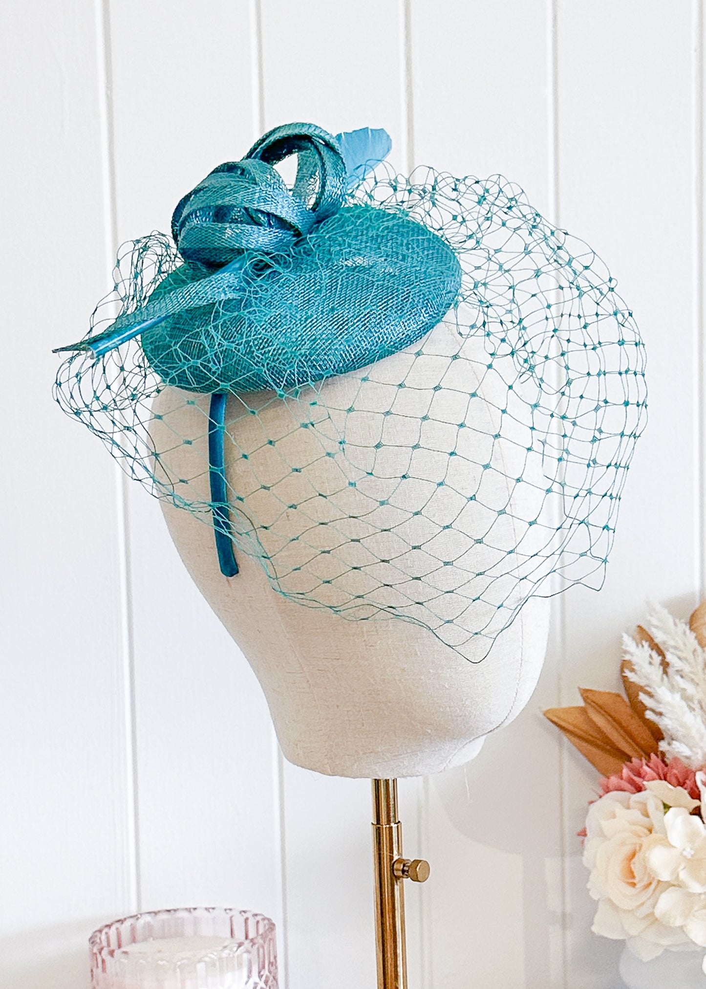 “Almarie" Turquoise Fascinator