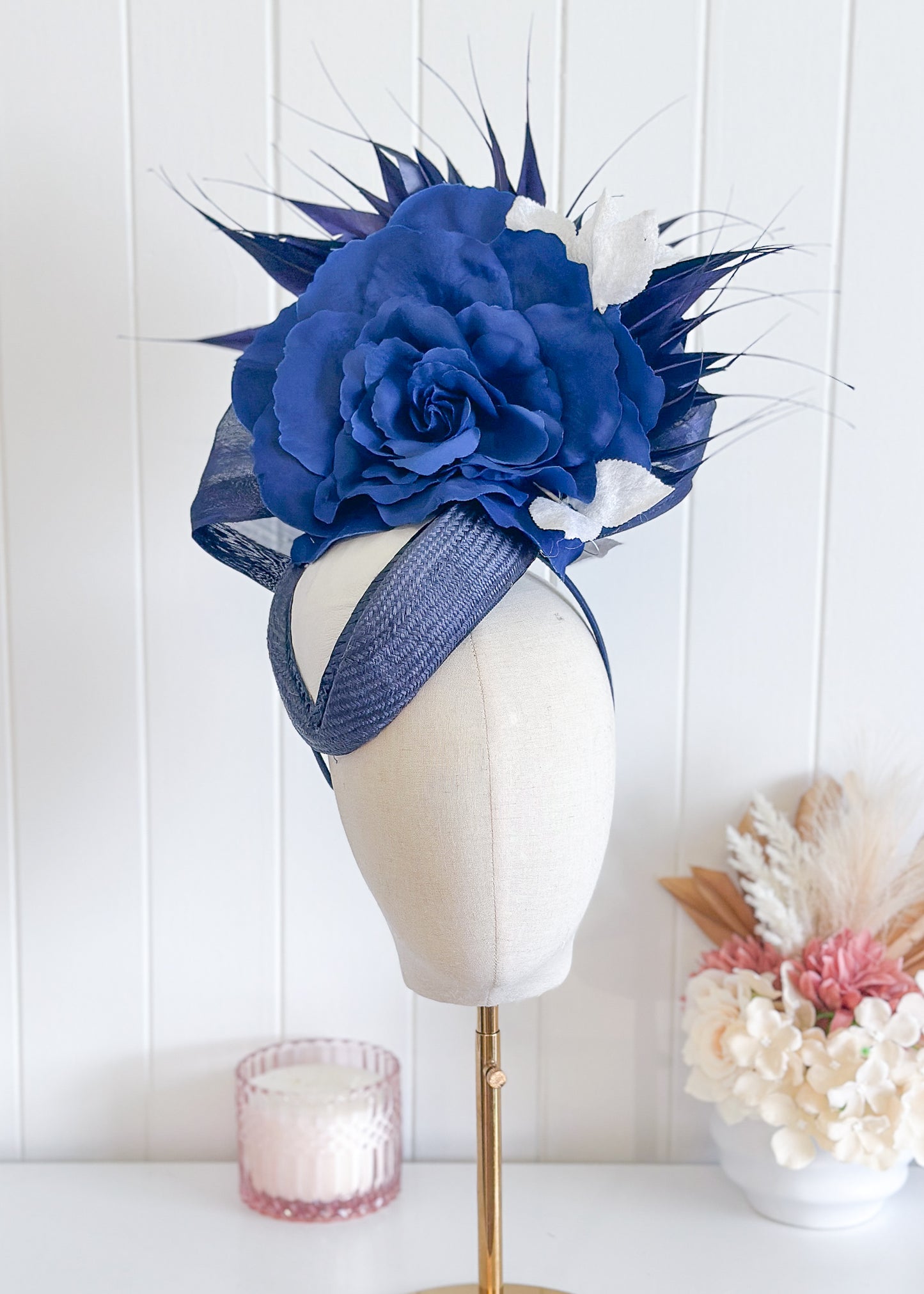 “Fosse" Navy & White Fascinator
