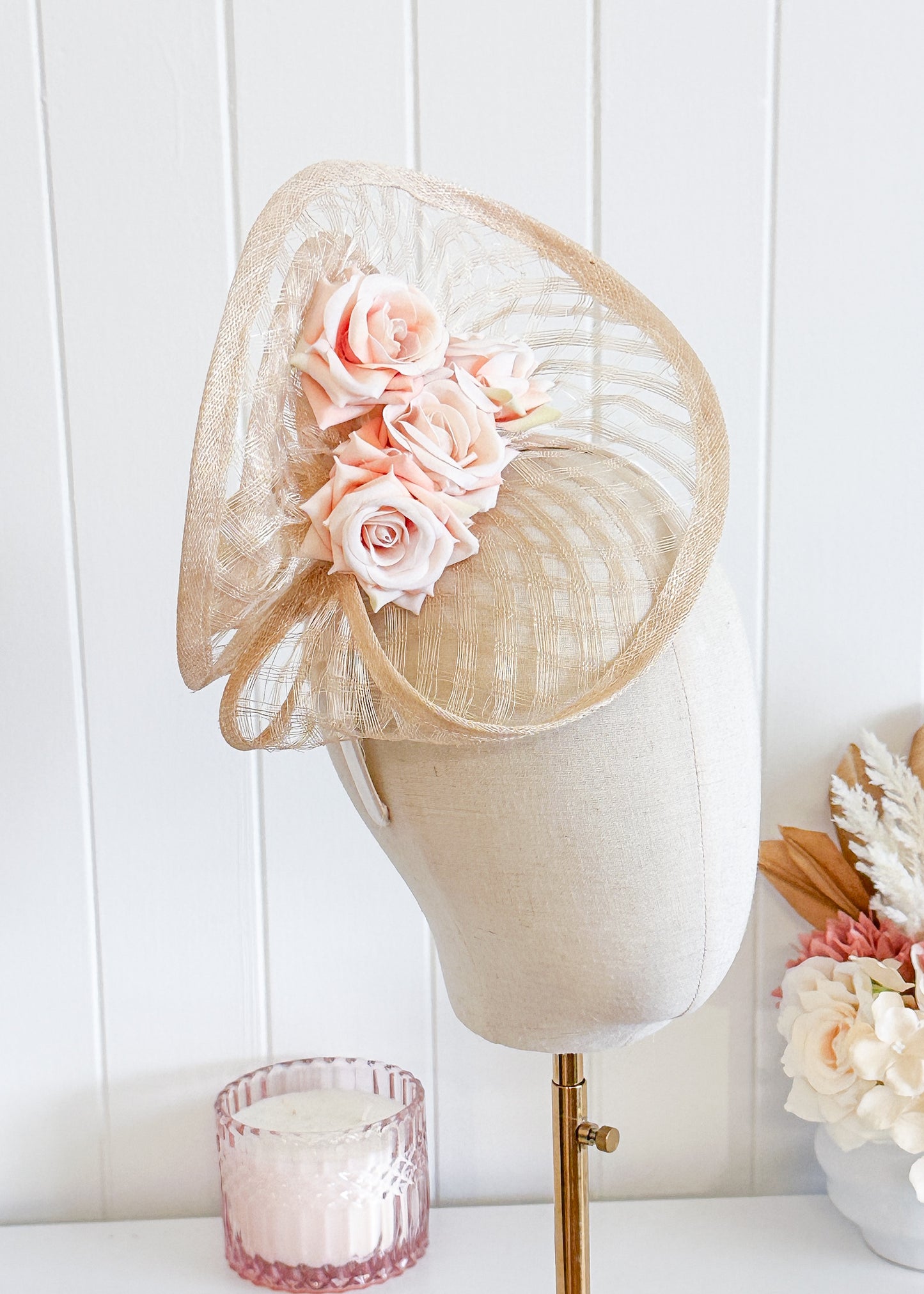 “Antonia" Cream Fascinator